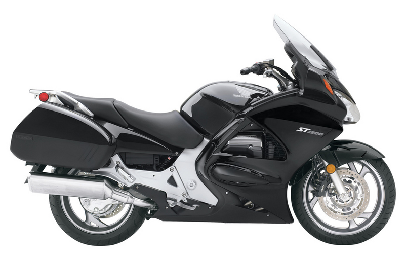 File:2006 Honda ST1300 A.png